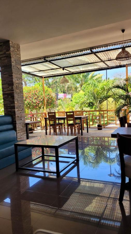 Majesty Palm Resort Mahajanga Ngoại thất bức ảnh